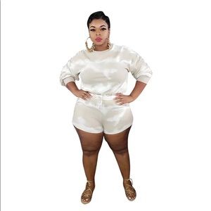 White Clouds Lounge Set